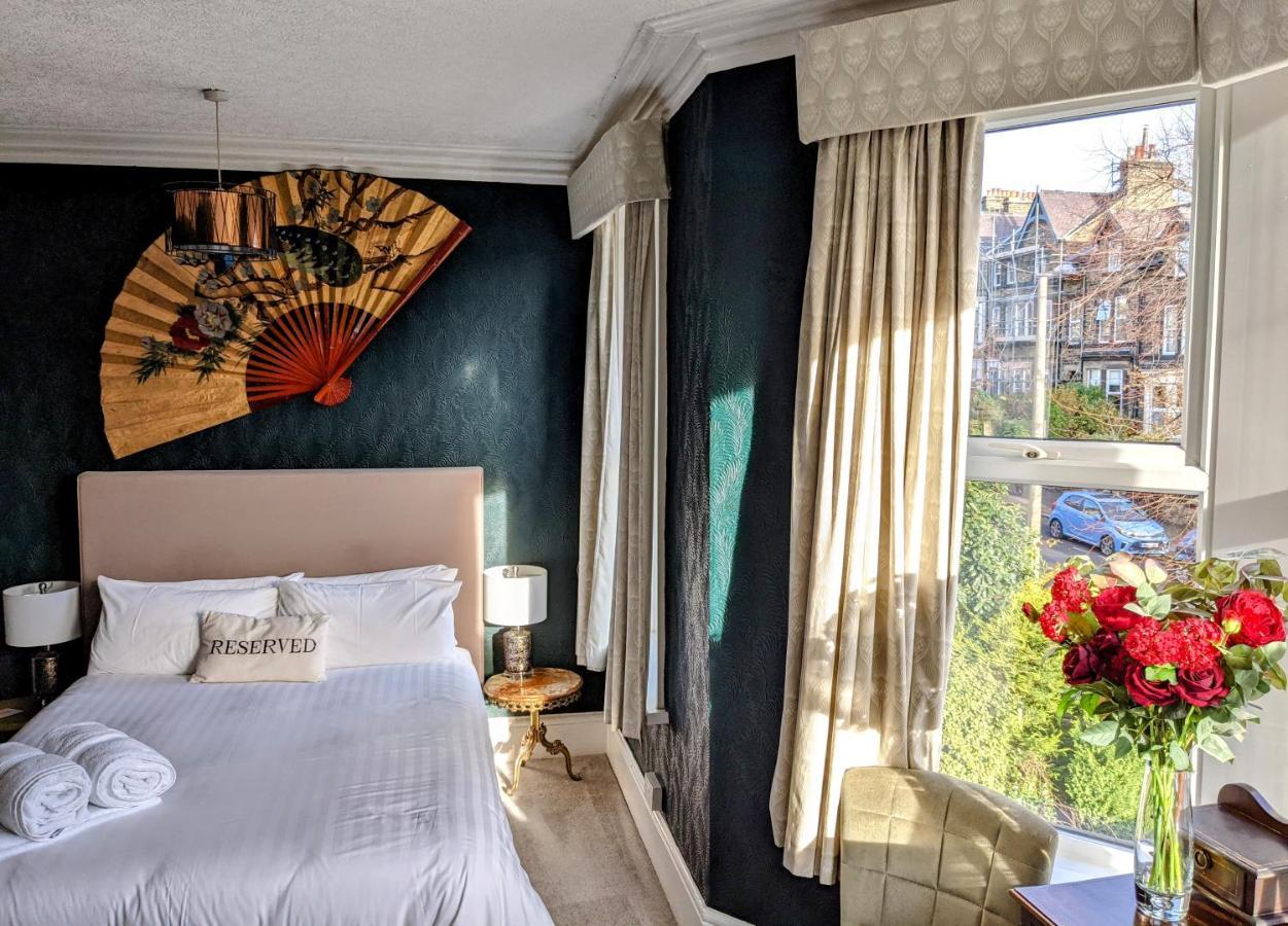 Hotel The Franklin à Harrogate Extérieur photo